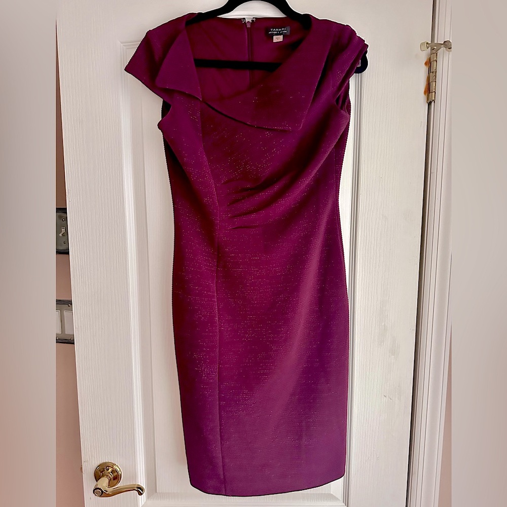 tahari burgundy dress by Arthur S. Levine sparkle Size:2XL (22-24) Joseph Ribkoff Dress Style COLLECTION_FIVE STAR 42 Viscose Condition